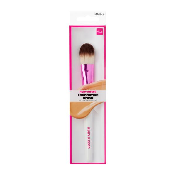 Ruby Kisses Foundation Brush