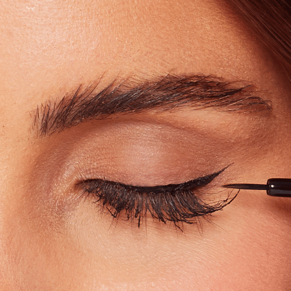 GrandeLINER Liquid Eyeliner m/Lash Enhancing Serum