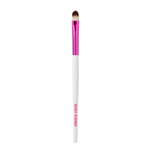 Ruby Kisses Concealer Brush